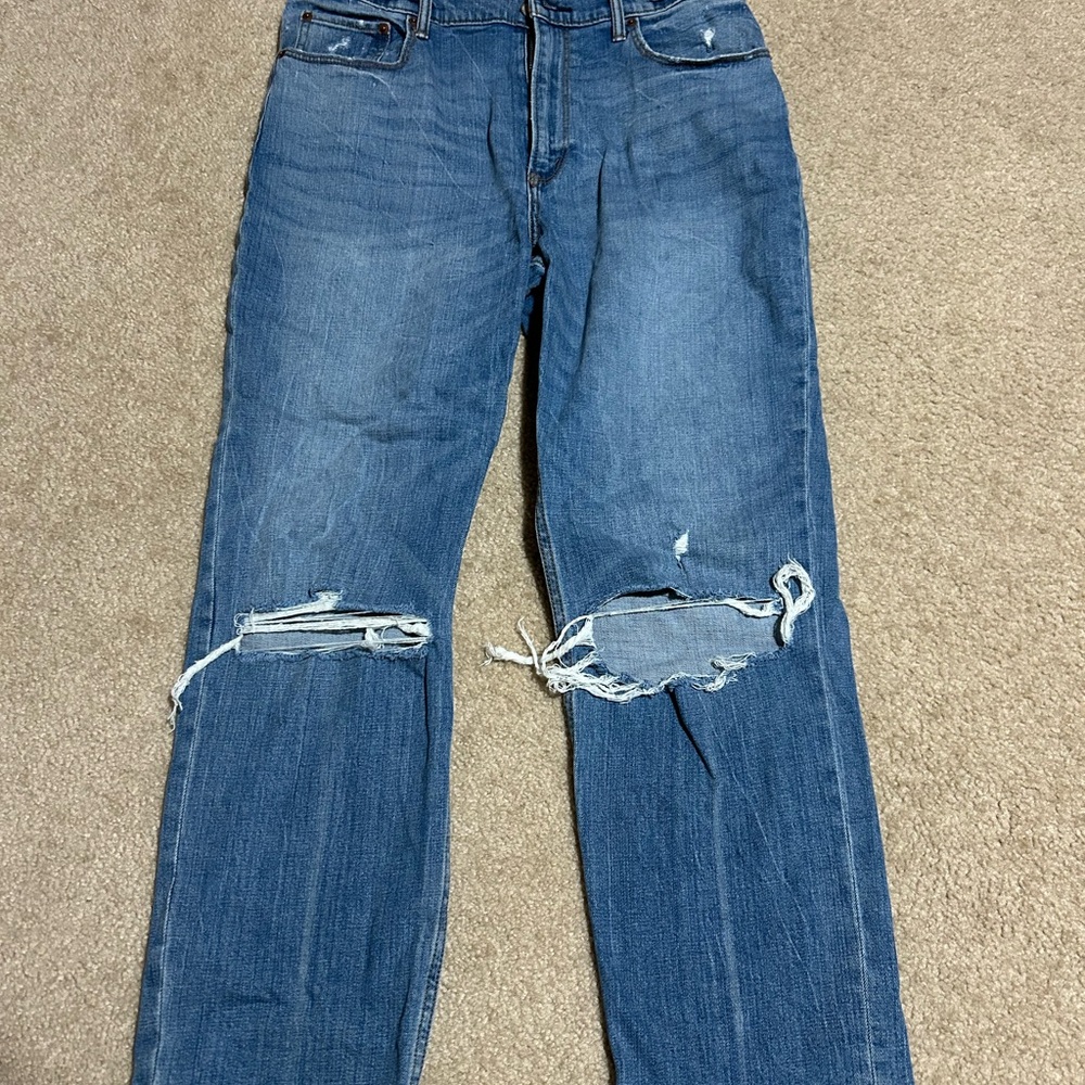 Abercrombie & Fitch Men's Blue Ripped Jeans